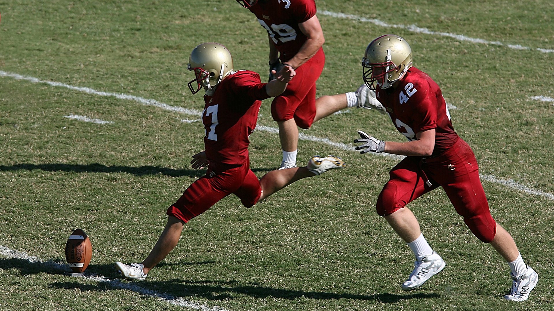 开云体育官网-绿茵与球台的双重奏，法国鏖战德国，许昕铸就高光时刻